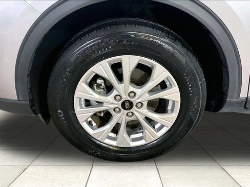 Certified 2024 Ford Escape Active AWD/4WD image 12