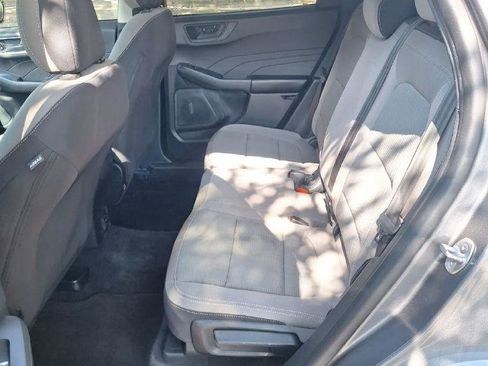 Used 2021 Ford Escape S image 4