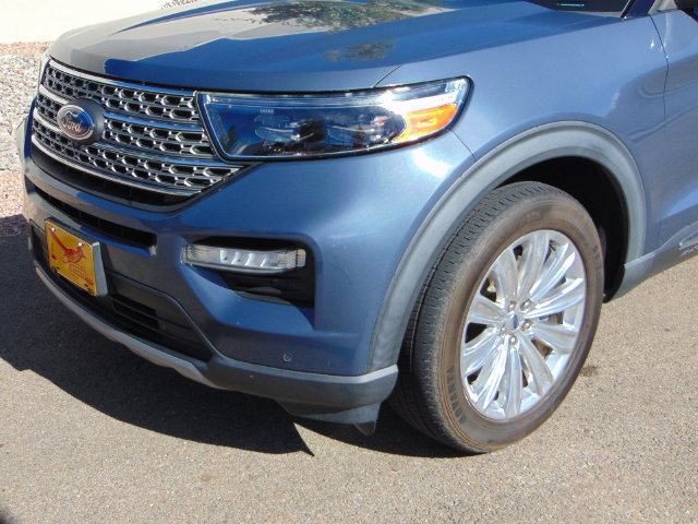 Certified 2021 Ford Explorer Limited AWD/4WD image 2