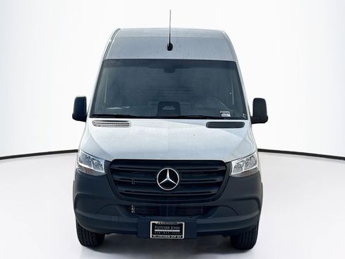 New 2025 Mercedes-Benz Sprinter 2500 image 2
