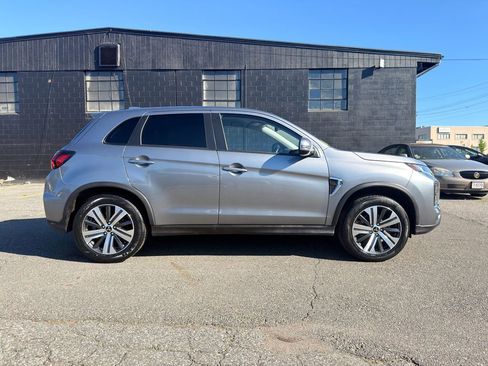 Used 2023 Mitsubishi Outlander Sport SE AWD/4WD image 6