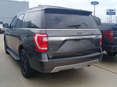 Used 2021 Ford Expedition XLT RWD image 7