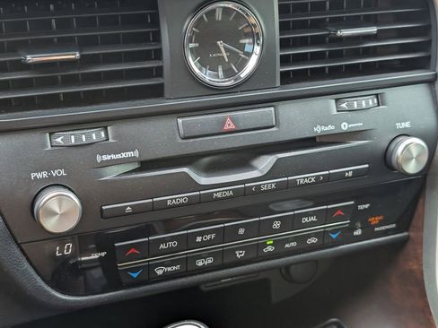 Used 2020 Lexus RX 350 AWD w/ Premium Package image 16