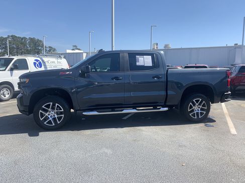 Used 2020 Chevrolet Silverado 1500 LT Trail Boss image 12