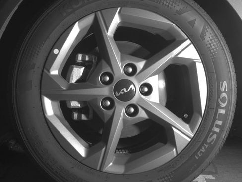 Used 2025 Kia K4 image 9