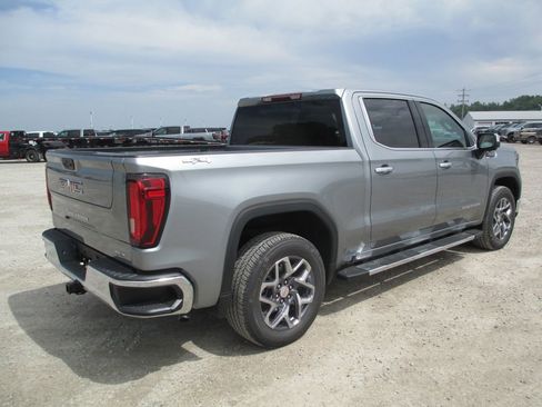 New 2026 GMC Sierra 1500 SLT w/ SLT Premium Package AWD/4WD image 5