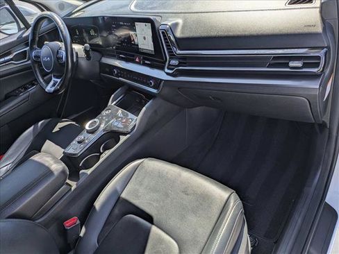 Used 2023 Kia Sportage EX AWD/4WD image 21
