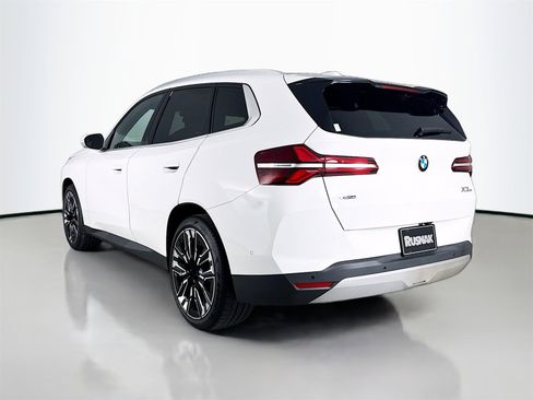 Used 2025 BMW X3 xDrive30i w/ Convenience Package image 5