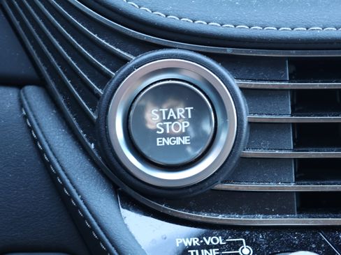 Certified 2021 Lexus LS 500 AWD image 24