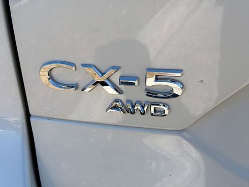 New 2025 MAZDA CX-5 AWD 2.5 S w/ Preferred Package image 11