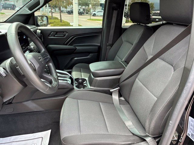 Certified 2023 Chevrolet Colorado Trail Boss w/ Technology Package AWD/4WD image 12