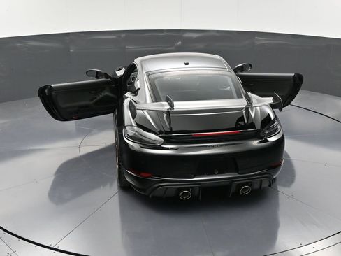 New 2025 Porsche 718 Cayman GT4 RS image 35