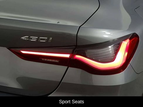 Used 2023 BMW 430i Coupe w/ Premium Package RWD image 31