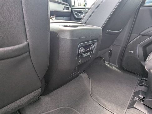 Used 2023 Chevrolet Suburban RST w/ Luxury Package RWD image 29