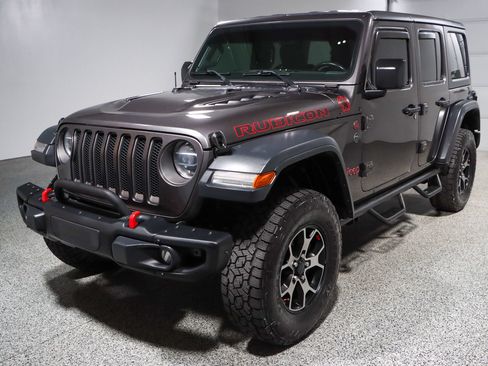 Used 2018 Jeep Wrangler Unlimited Rubicon AWD/4WD image 30