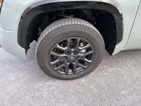New 2026 Toyota Tundra Platinum image 12