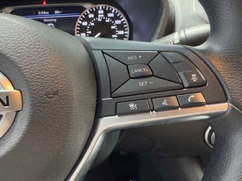 Used 2023 Nissan Sentra SV FWD image 31