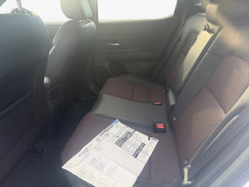 Used 2025 Nissan Kicks SR image 16