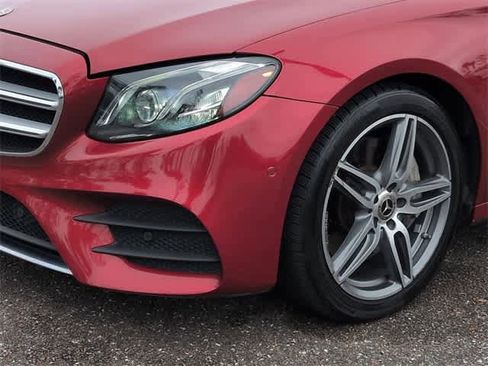 Used 2019 Mercedes-Benz E 300 image 11