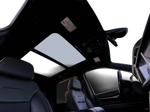 Used 2021 GMC Yukon Denali image 26