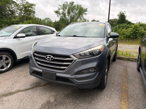Used 2016 Hyundai Tucson SE w/ Option Group 12 AWD/4WD image 7
