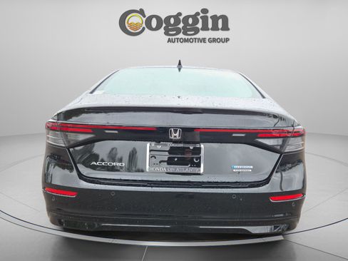 New 2026 Honda Accord Touring image 4