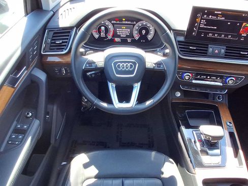 Used 2023 Audi Q5 2.0T Premium Plus w/ Premium Plus Package AWD/4WD image 27
