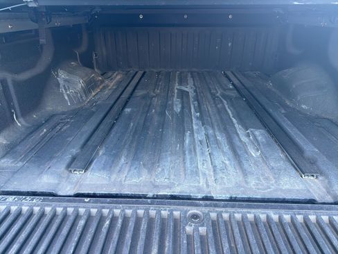 Used 2021 Nissan Titan PRO-4X w/ Pro-4x Utility Package image 8