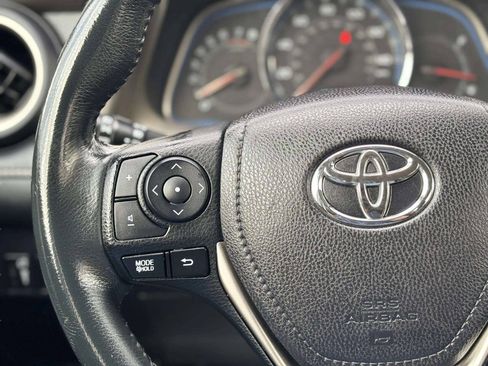 Used 2015 Toyota RAV4 Limited AWD/4WD image 29
