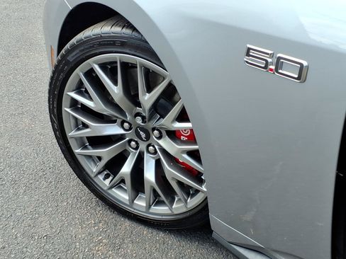 Certified 2025 Ford Mustang GT Premium RWD image 28