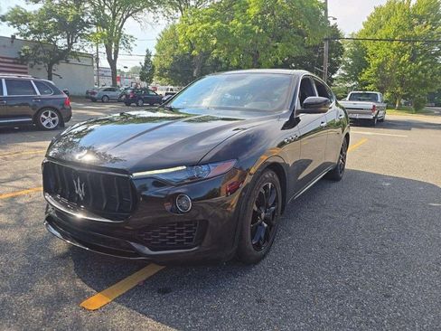 Used 2019 Maserati Levante AWD/4WD image 1