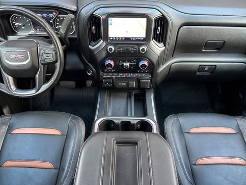 Used 2020 GMC Sierra 1500 AT4 w/ AT4 Premium Package image 3