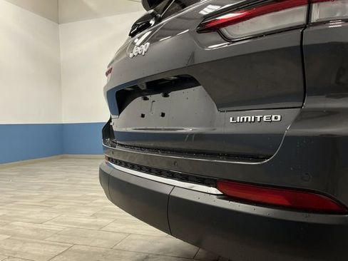 New 2025 Jeep Grand Cherokee L Limited image 35