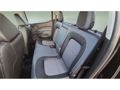 Certified 2015 Chevrolet Colorado Z71 image 28