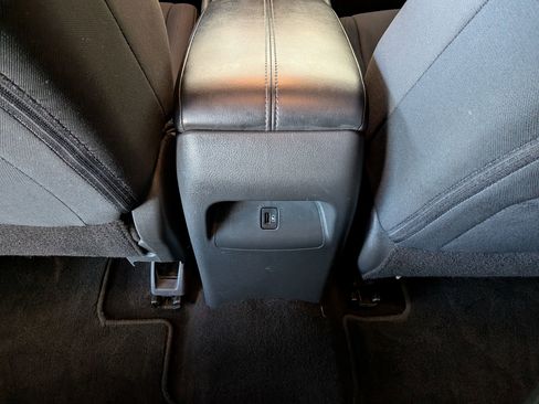 Used 2024 Nissan Sentra SV image 27