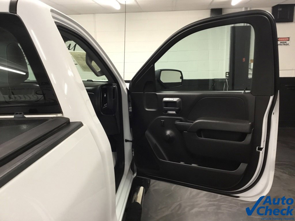 Used 2017 GMC Sierra 1500 4x4 Regular Cab image 14
