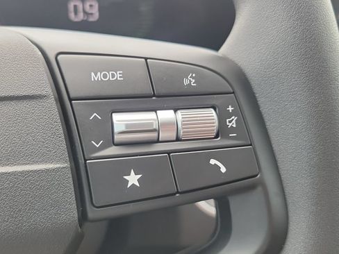 Used 2025 Kia K4 FWD image 20
