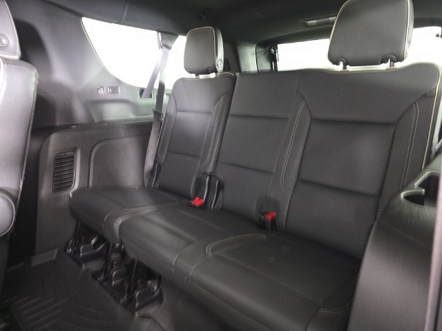 Used 2024 GMC Yukon XL SLT w/ SLT Luxury Package AWD/4WD image 30