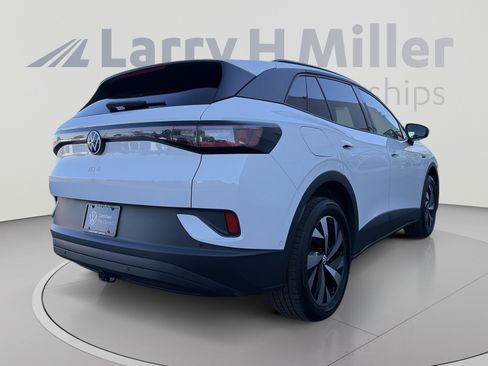 Certified 2023 Volkswagen ID.4 Pro AWD/4WD image 5