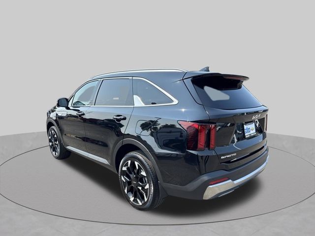 Used 2025 Kia Sorento X-Line EX AWD/4WD image 3