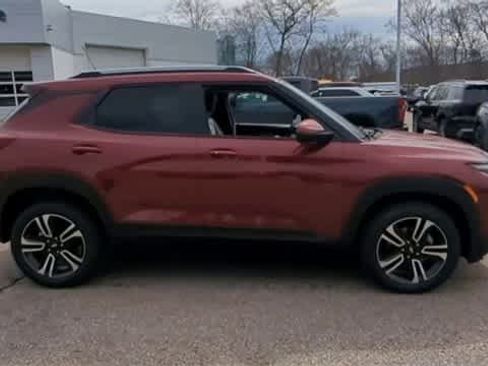 New 2025 Chevrolet TrailBlazer LT w/ Convenience Package image 9