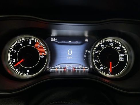 Used 2019 Jeep Cherokee Limited w/ Luxury Group image 22