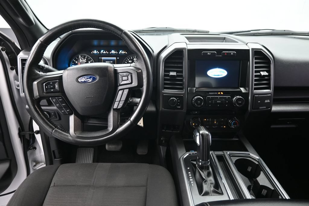 Used 2017 Ford F150 XLT w/ Equipment Group 302A Luxury AWD/4WD image 11