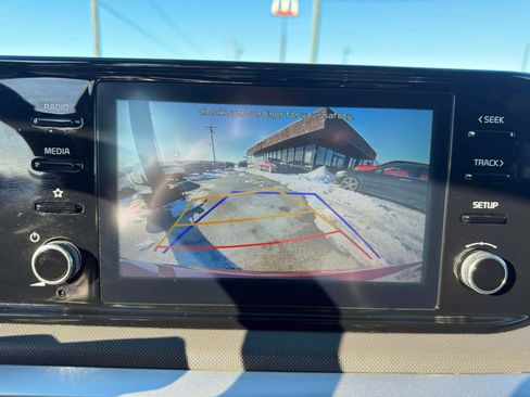 Used 2021 Kia K5 LXS image 16