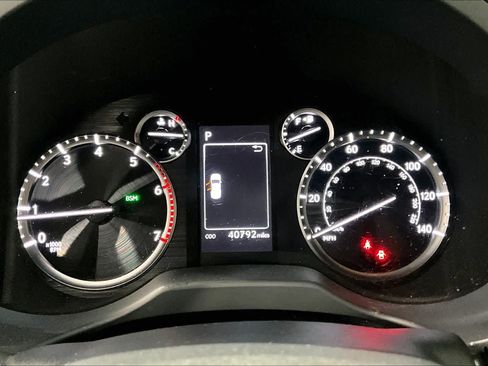 Used 2022 Lexus GX 460 Premium w/ Premium Package AWD/4WD image 26