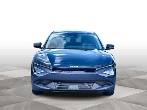 Certified 2025 Kia EV6 Light RWD image 3
