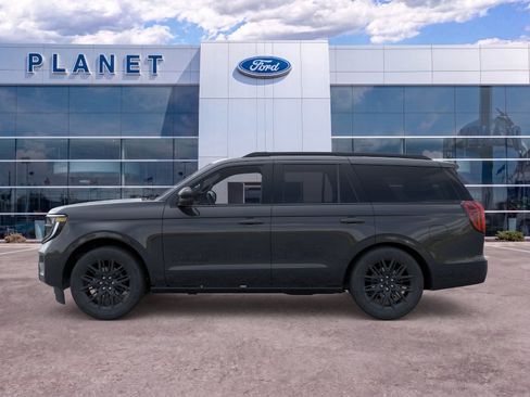 New 2026 Ford Expedition Platinum w/ Stealth Appearance Package AWD/4WD image 3