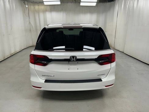 Certified 2024 Honda Odyssey Sport image 6