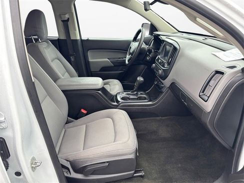 Used 2018 Chevrolet Colorado W/T w/ WT Convenience Package image 15