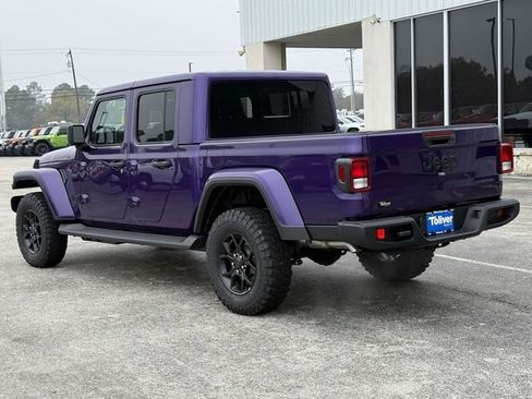 New 2026 Jeep Gladiator Sport image 7